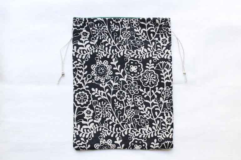 チェコへの憧れ<br />巾着セットブラック